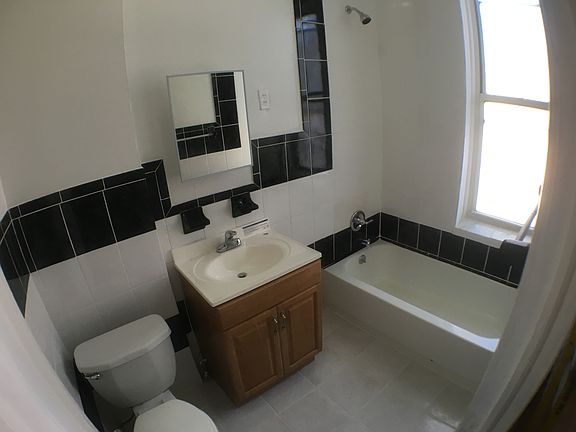 2nd image of 22-1 Astoria Blvd #2