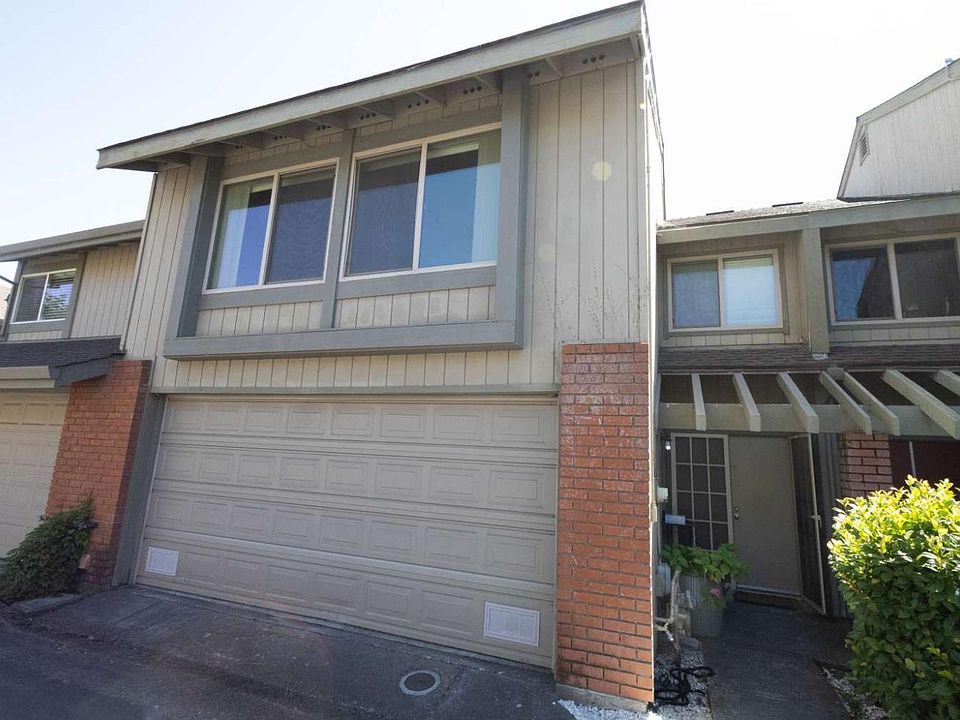 1st image of 3005 Aurora Ct