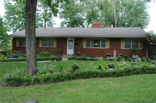 1st image of 404 W 96th St