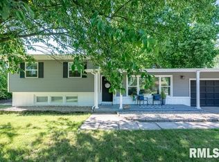 510 Michael Ct, Washington, IL 61571