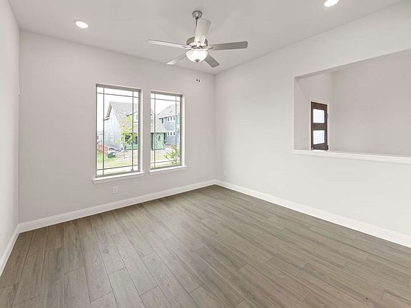 3rd image of 475 Shady Square Aly