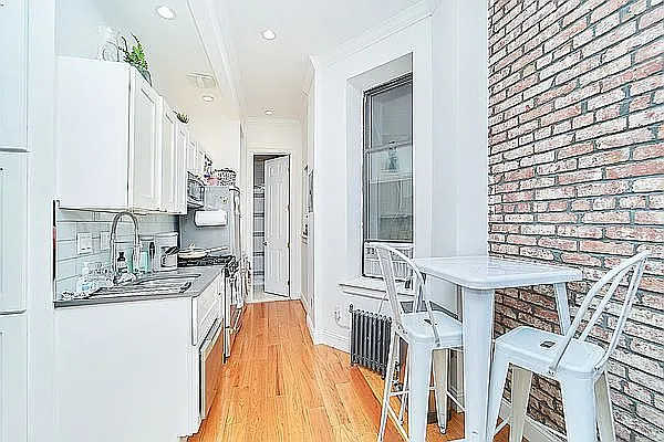 Rented by Living New York | media 1