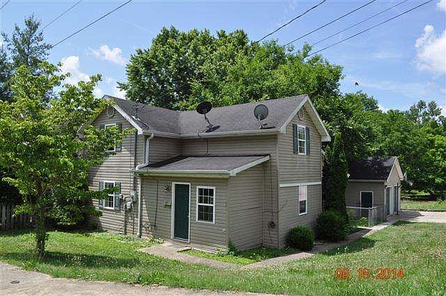 118 Langdon St - Front