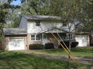 2617-2619 41st St NE, Canton, OH