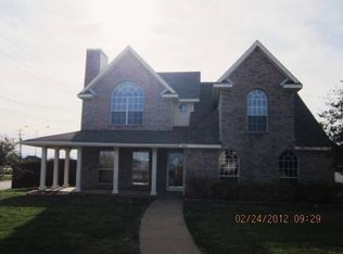 7606 Wilshire Dr, Rowlett, TX 75089