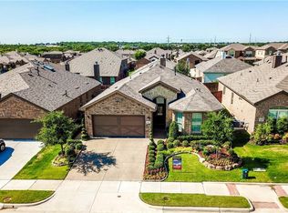 5824 Glenwood Dr, Denton, TX 76208