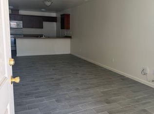619 W Glaze Ave APT C, Exeter, CA 93221