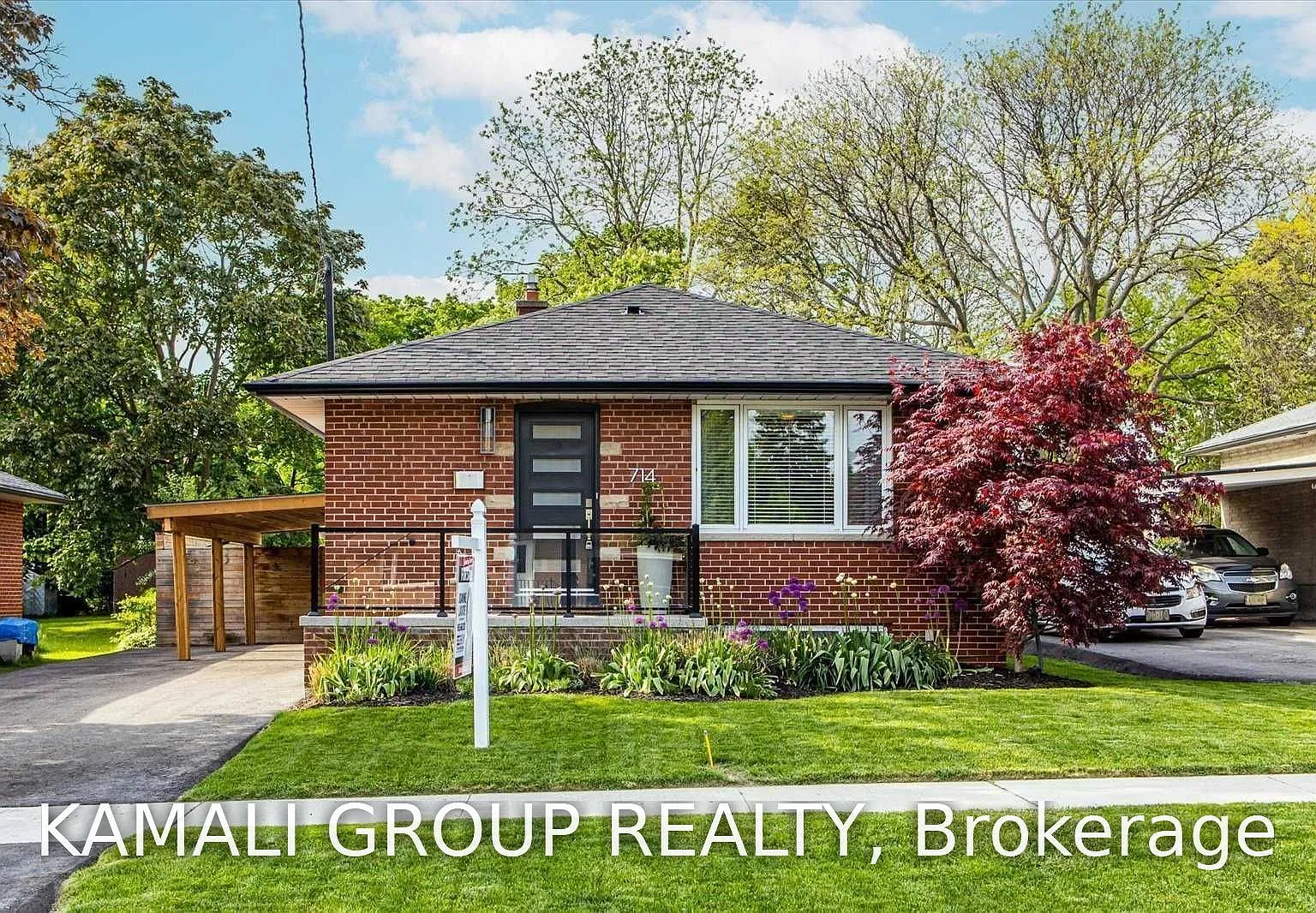 3 bed, $2,700 — Photo 2