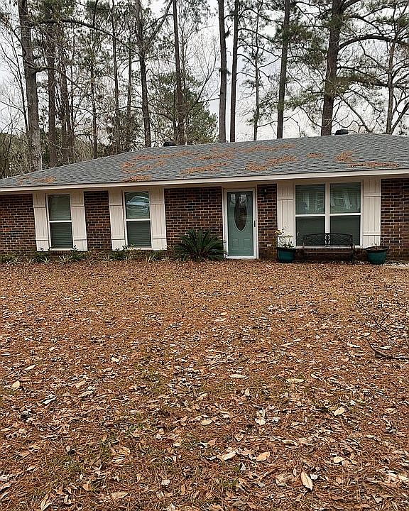1st image of 353 Magnolia Dr