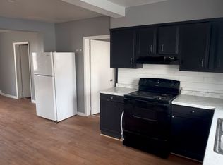 301 E Green St APT 1, Hazleton, PA 18202