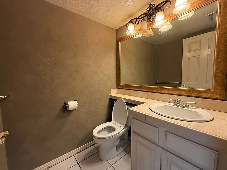 4973 Monaco Dr — Photo 22
