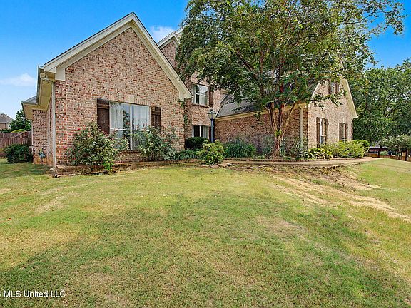 4th image of 1424 Stone Gate Dr