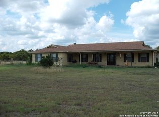 14 Spanish Pass Rd, Boerne, TX 78006