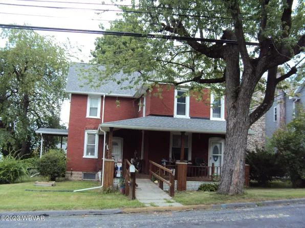 211 Logan Ave, Lock Haven, PA 17745