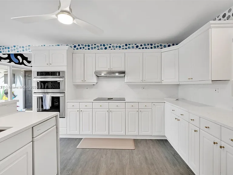 5830 NE 14th Rd — Photo 19