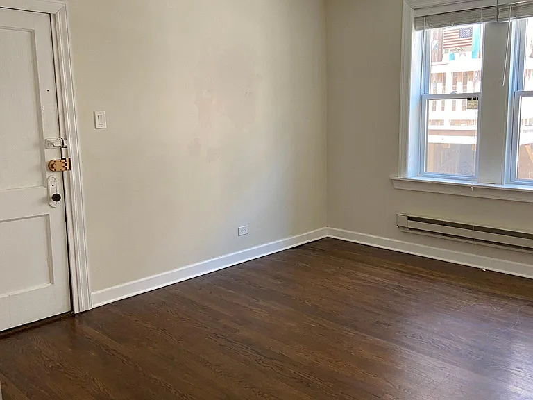 839 1/2 W Cornelia Ave #2 — Photo 7