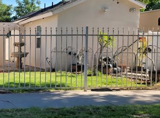 129 1/2 E 11th St #2, San Bernardino, CA 92410