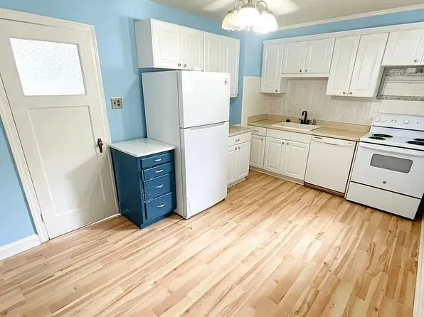 6510 Oxford Ave, Philadelphia, PA 19111