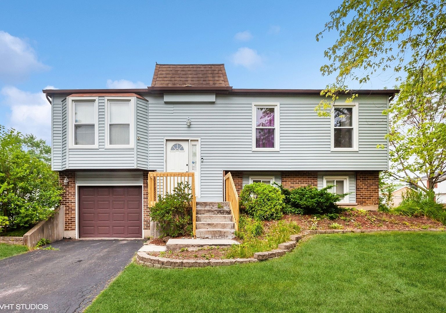 300 Monterey Dr, Bolingbrook, IL 60440 MLS 11823255 Zillow