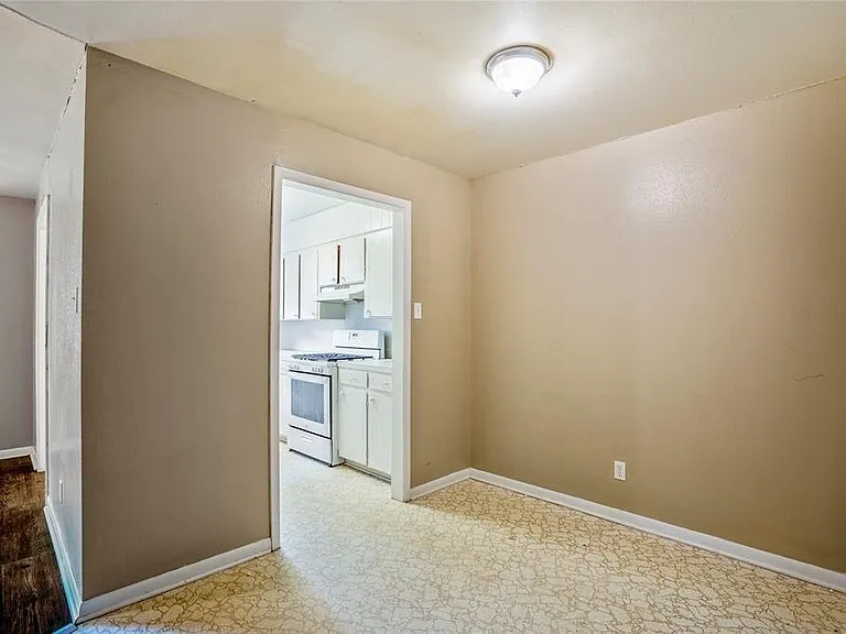 3532 Midwest Dr #C — Photo 8