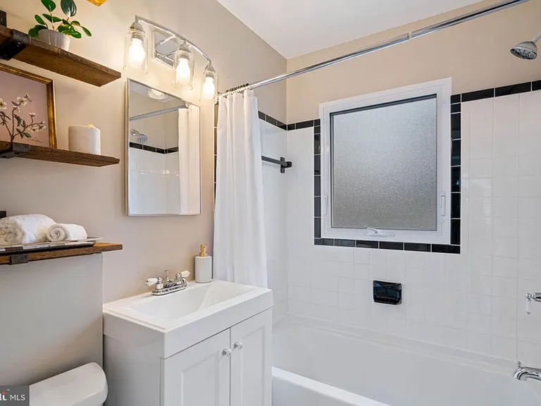 6831 Radcliffe Dr #1 — Photo 19