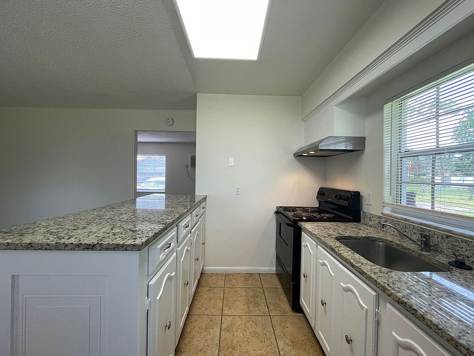 1st image of 5254 Davisson Ave #0