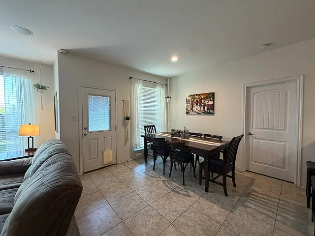 724 Gold Hill Trl — Photo 5