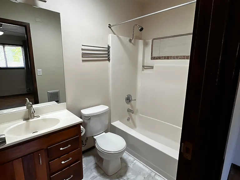 E Ramada Dr — Photo 8
