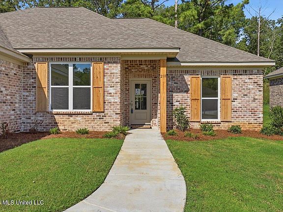 4th image of 218 Anderson Oaks Dr