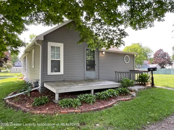 103 E Ellsworth St, Bellevue, MI 49021