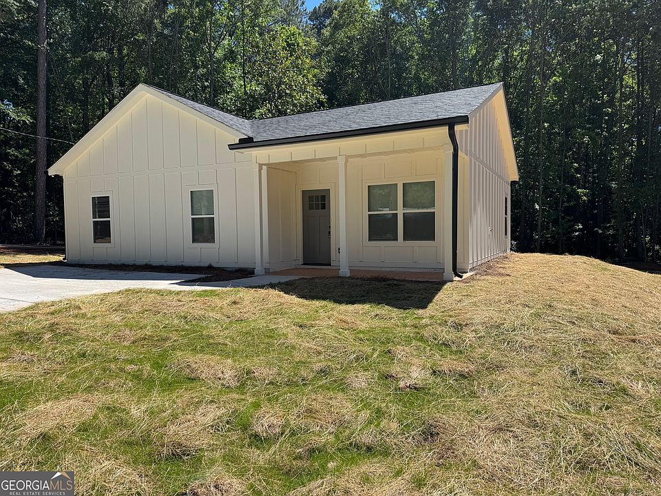 1st image of 825 Mercer Dr