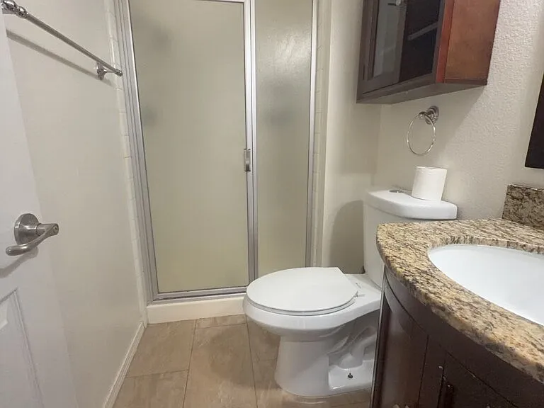 9586 Shadow Springs Dr — Photo 5
