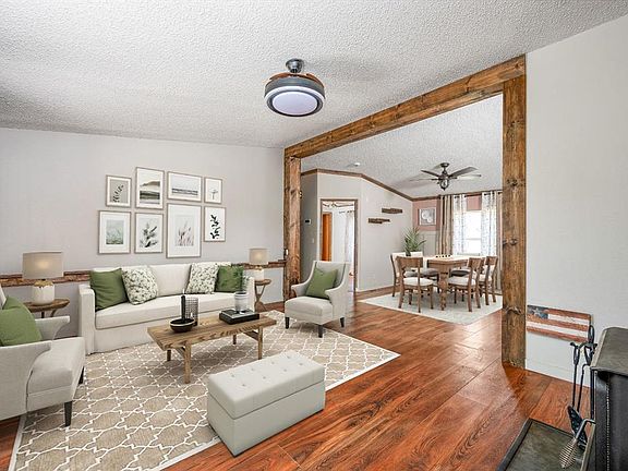 3rd image of 337448 E 903rd Rd