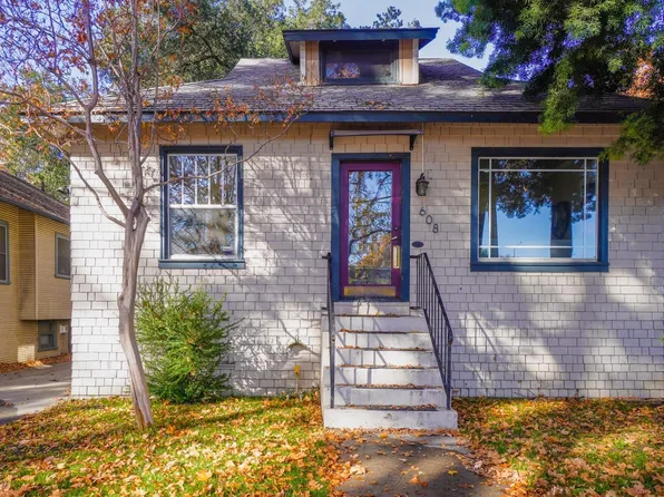 608 29th St, Sacramento, CA 95816
