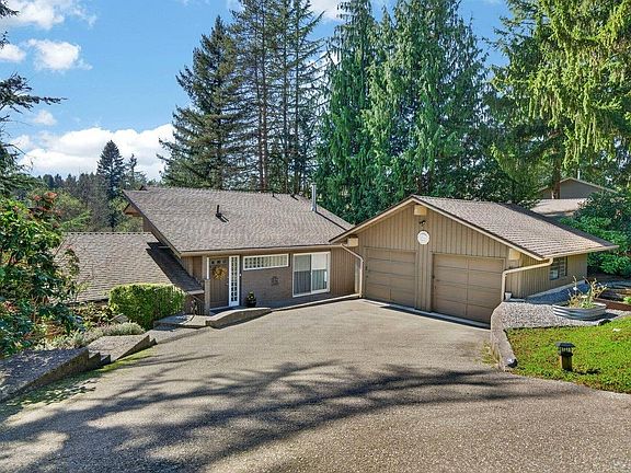 2nd image of 23419 Tamarack Ln