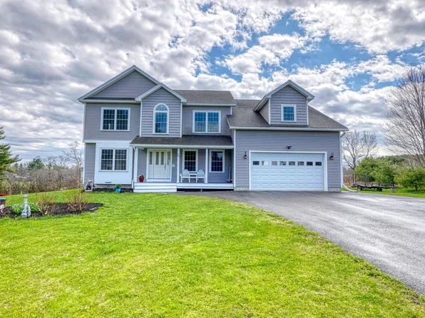 24 Royale Drive, Sidney, ME 04330