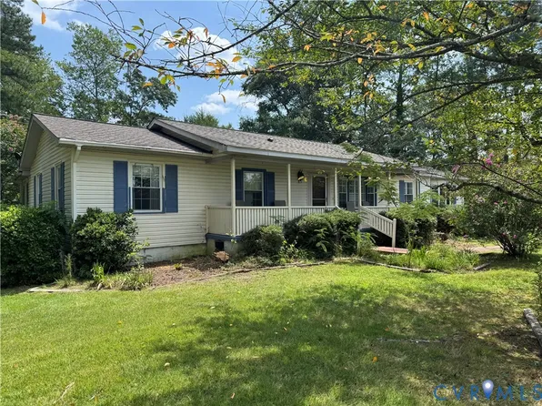 18983 Loving Union Rd, Disputanta, VA 23842