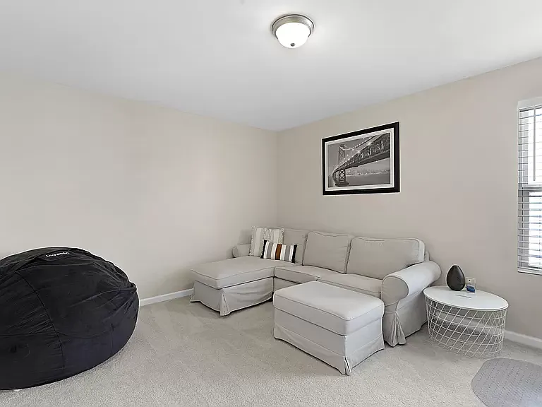 2nd floor family room
