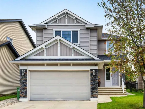 26 Drake Landing Way, Okotoks, AB T1S 0B9