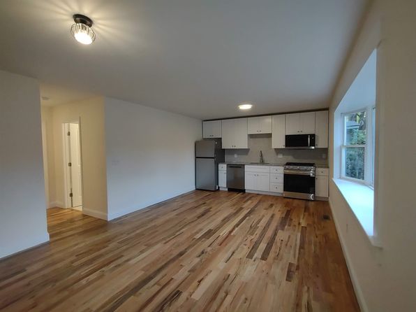 394 Union Ave Unit 1