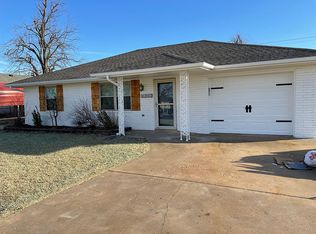 20422 Walker St, Harrah, OK 73045