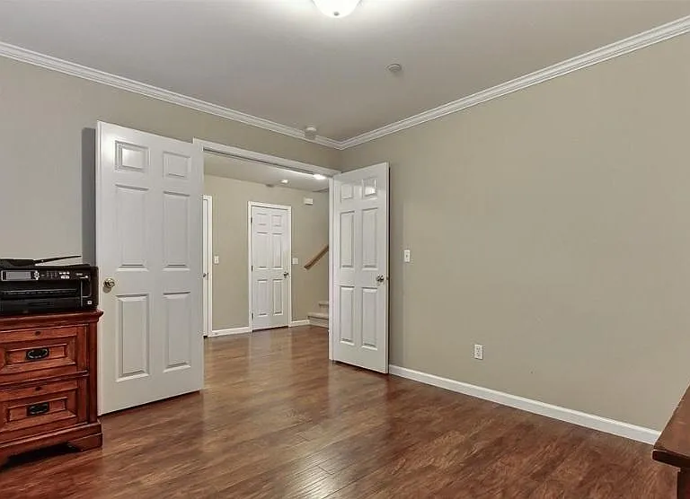 1888 Hoffman Hill Blvd — Photo 15