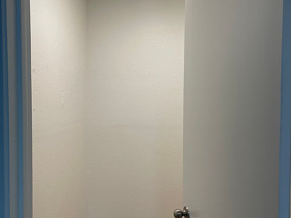 4th image of 9612 Carson Creek Blvd APT B