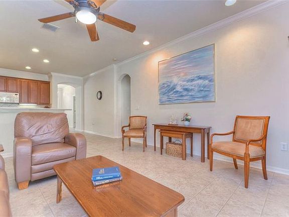 4th image of 7638 Whispering Wind Dr