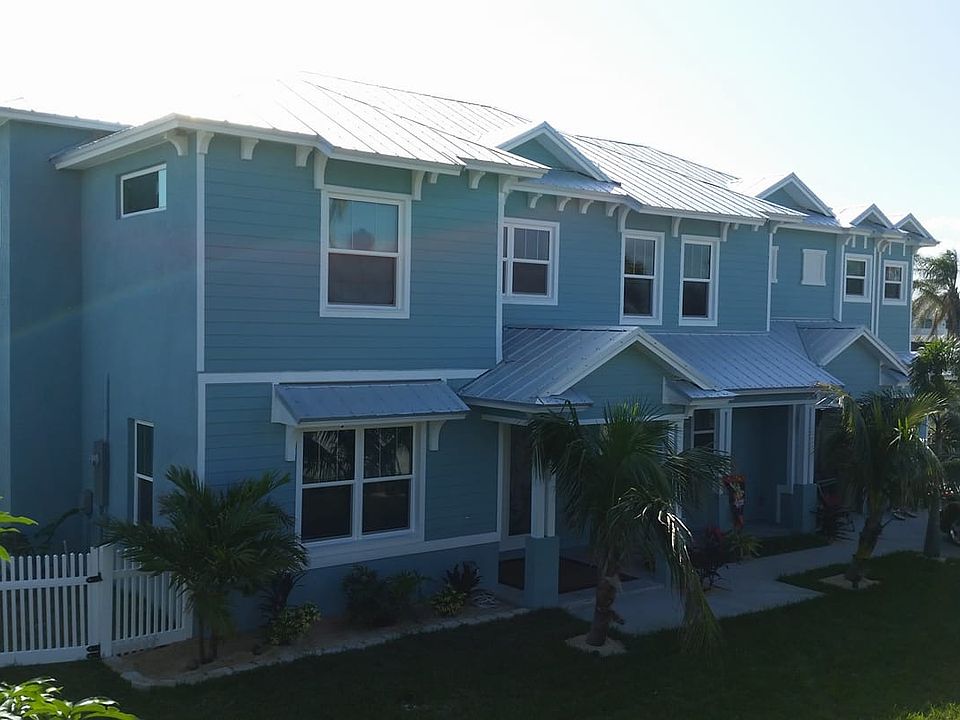 1st image of 486 Sandpiper Dr