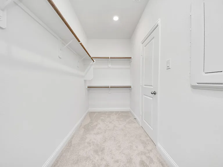 4030 Colony Ln — Photo 31