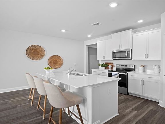 6th image of this home