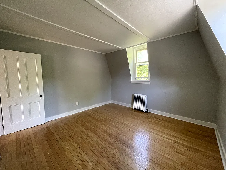 4 Main St #6 — Photo 14