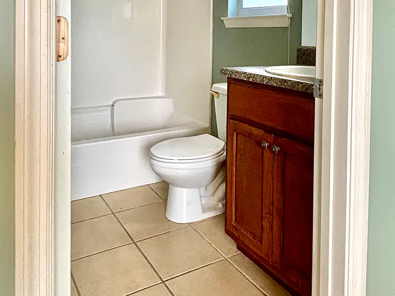 862 West St — Photo 13