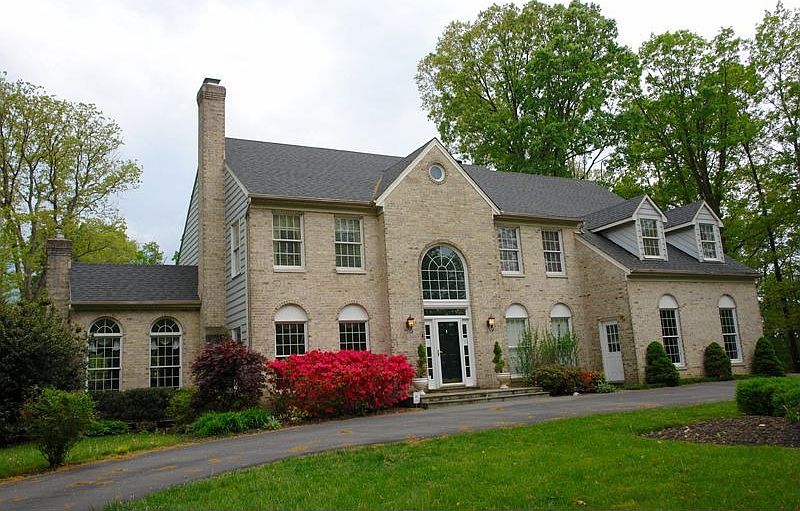 Spacious colonial